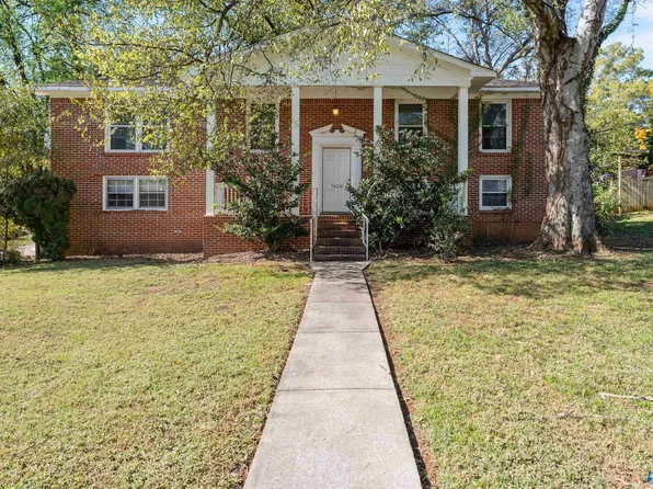 7628 Fleming Hills Dr SW, Huntsville, AL 35802