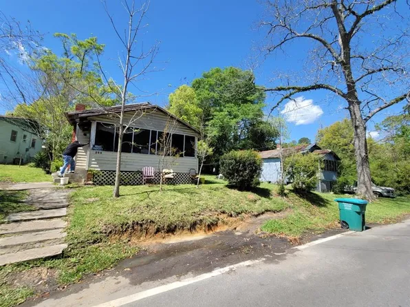 204 1st St SE, Havana, FL 32333