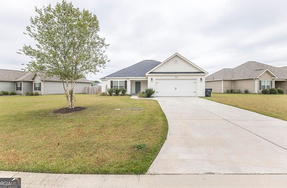 1st image of 115 Worchester Cir