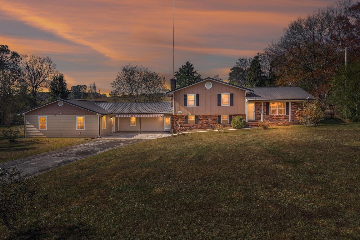 next background image