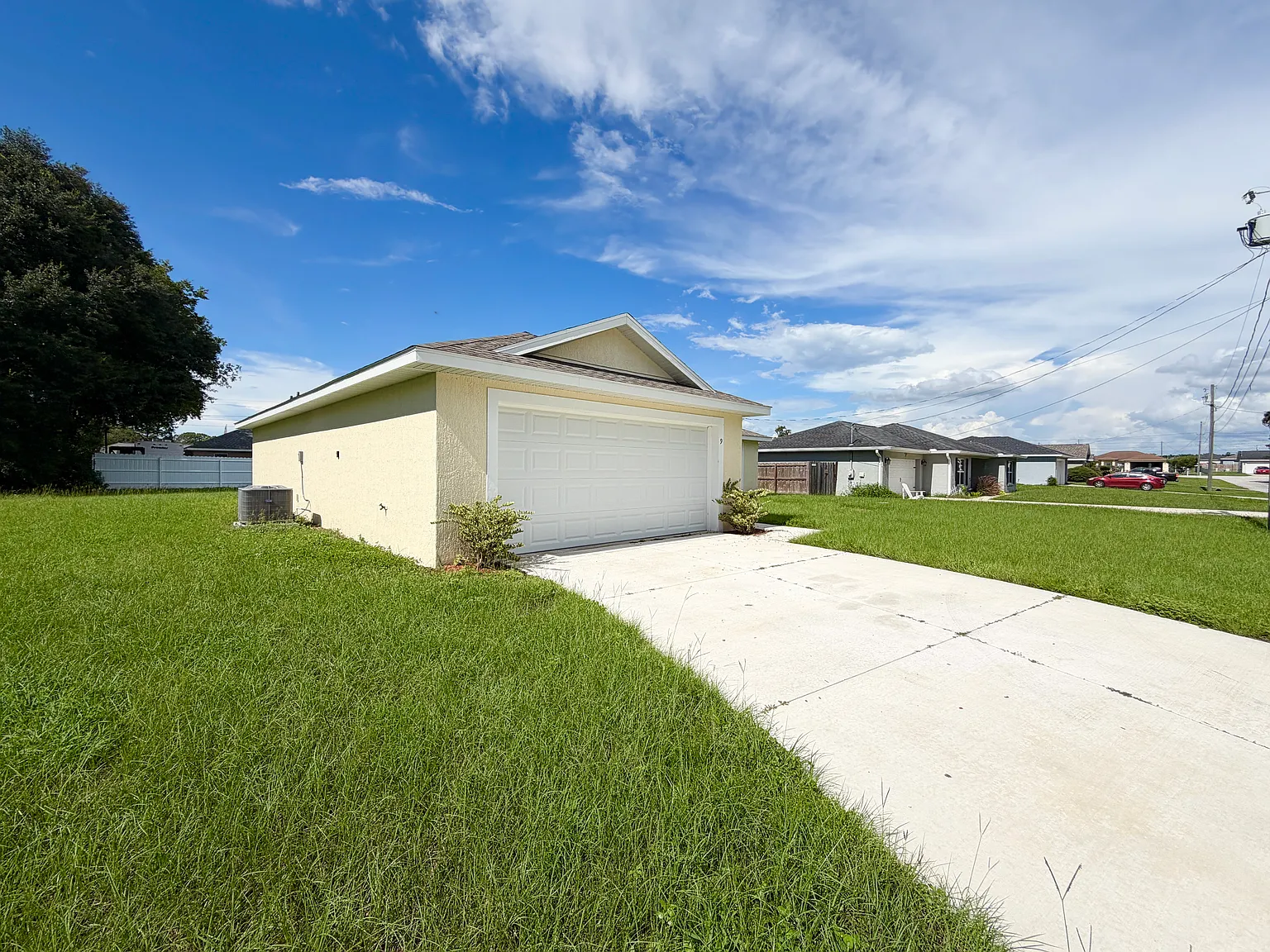 3 bed, 1453 sqft, $1,895 — Photo 2