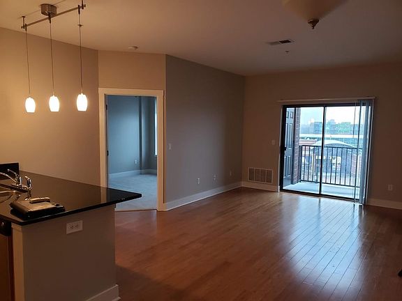 4th image of 500 E Michigan Ave #407