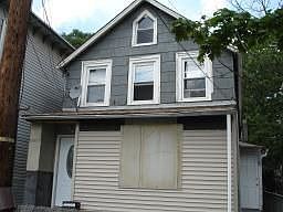 2nd image of 597 Nassau St