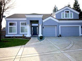 8922 Beckington Dr, Elk Grove, CA 95624
