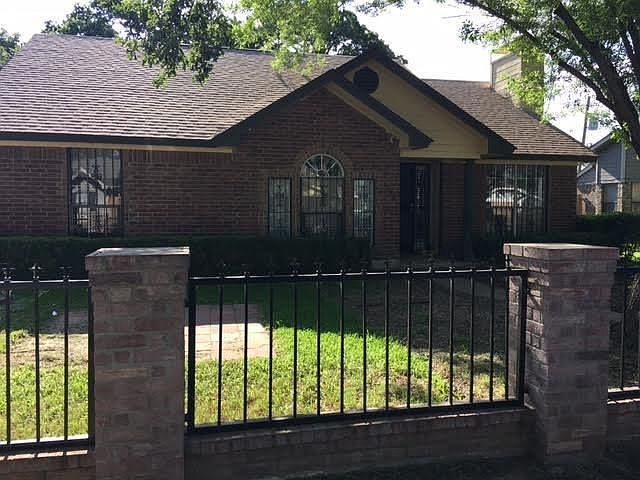 1st image of 1020 Burlywood Dr