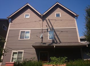 729 16th Ave, Seattle, WA 98122