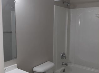 1027 Tower Blvd APT 301, Lorain, OH