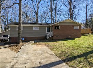 207 Cheyenne Dr, Simpsonville, SC 29680