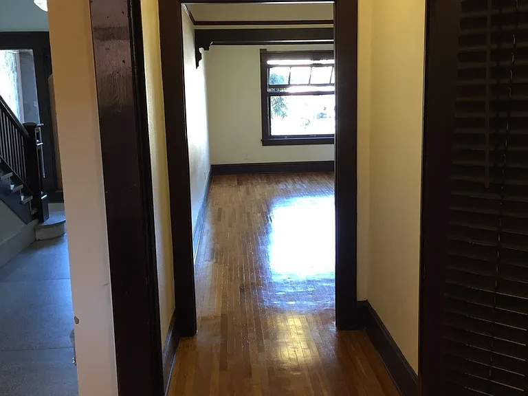3268 SE Hawthorne Blvd — Photo 8