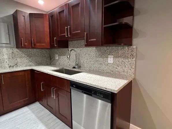 8911 NW 28th Dr Unit 32B, Pompano Beach, FL 33065