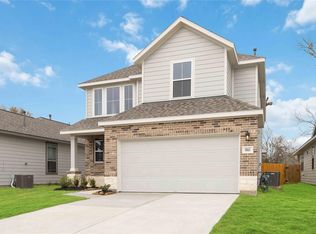 1063 Indian Paint Dr, Bellville, TX 77418