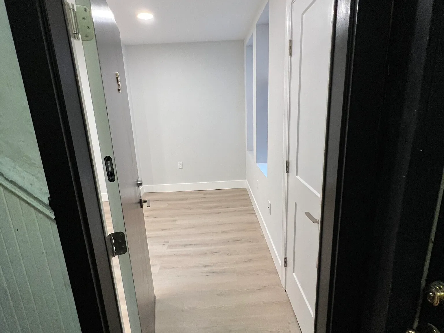 1 bed, 500 sqft, $2,800 — Photo 3