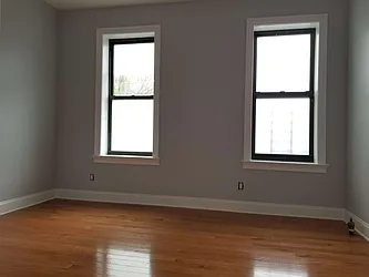 Rented by NYLA Realty