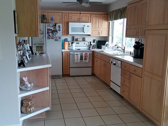 3rd image of 8560 SW 163rd Ter