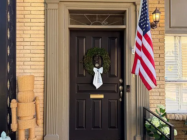 7510 W Northwest Hwy, Dallas, TX 75225