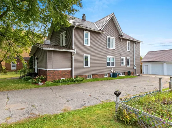 137 N Cecil St, Bonduel, WI 54107