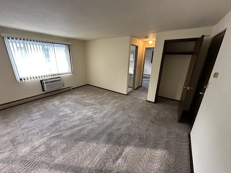 1382 Western Ave — Photo 6