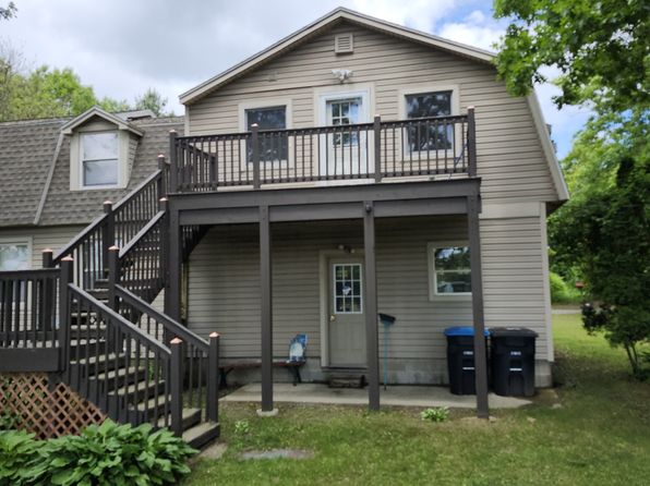 89 Smith Bridge Rd #A