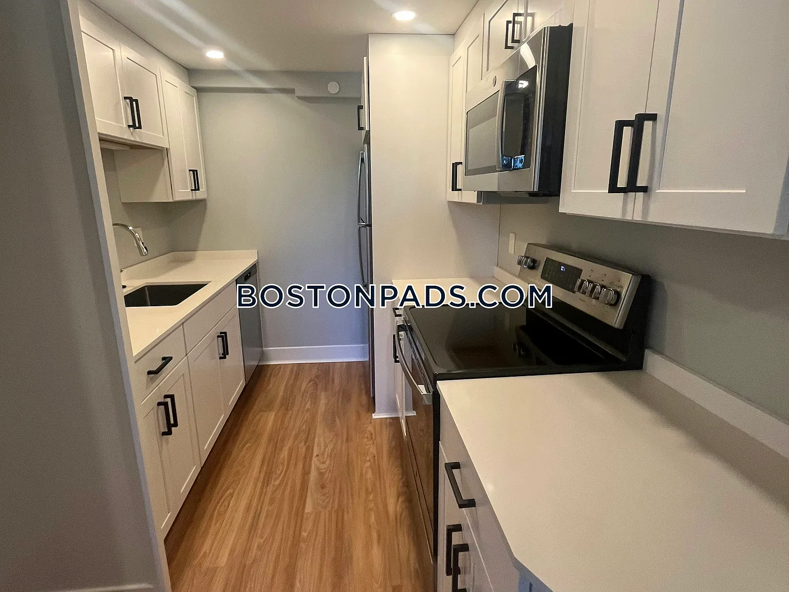 132 Sherman St — Photo 2