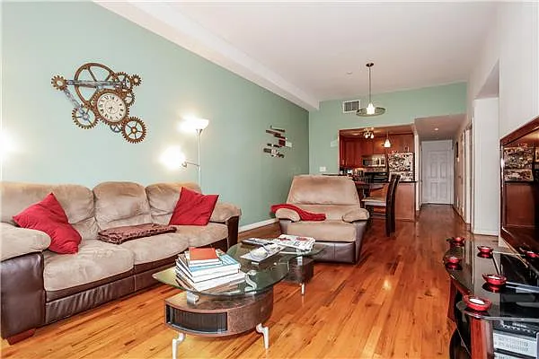 Rented by Avenue Sotheby's International Realty | media 5