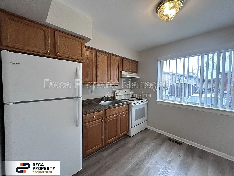 446 Olian Dr #1 — Photo 4