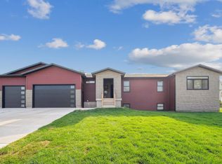 108 Ogden Ave, Waterloo, IA 50707