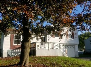 4159 Torrey Ln, Liverpool, NY 13090