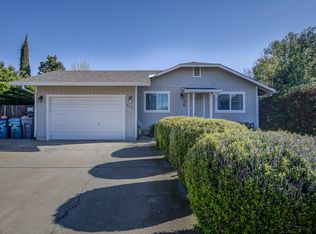 2575 Holly St, Anderson, CA 96007