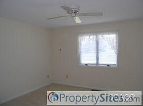 5th image of 33935 Middleton Cir Unit 7