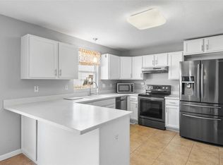 63 Julie Dr, Glen Carbon, IL 62034
