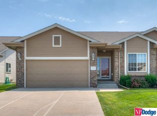 17651 George Miller Pkwy, Omaha, NE 68116
