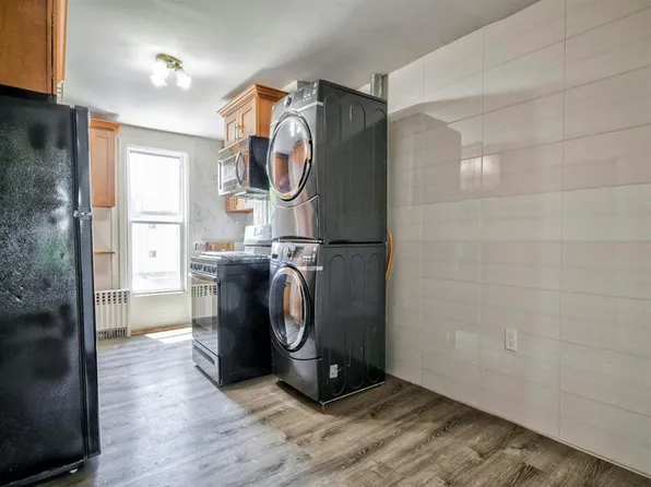 328 39th Street image 7 of 13