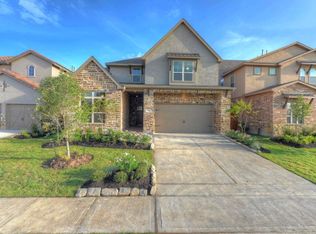 17922 Pecan Bayou Ln, Cypress, TX 77433