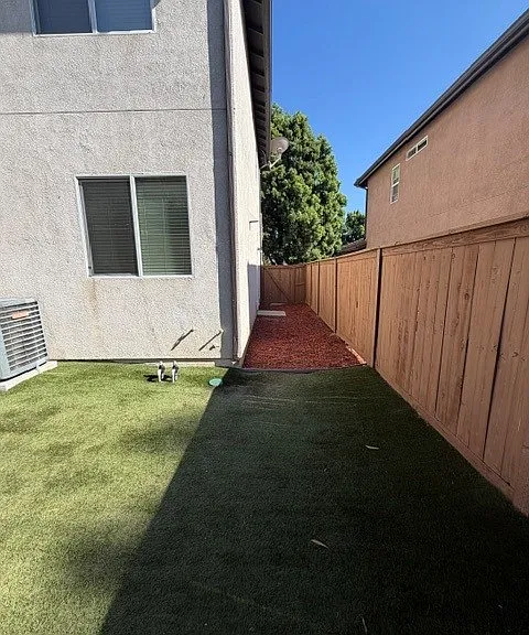 2610 Gretchen Way — Photo 33
