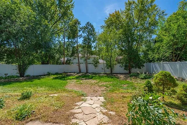 6317 Masthead Dr — Photo 26