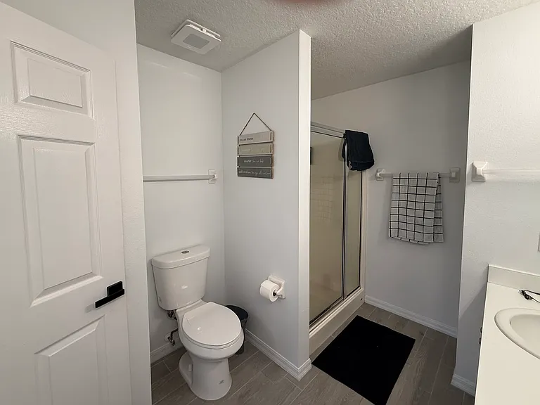 1608 Fairway Oaks Dr — Photo 21