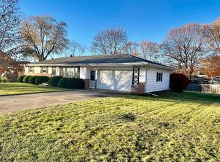 401 W Washington St, Tremont, IL