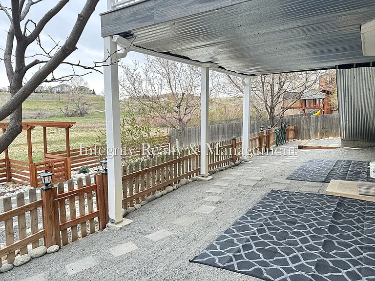 7402 Eagle Rock Dr — Photo 44