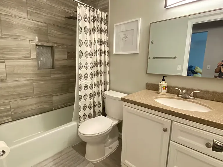 317 Montgomery Ave #317 — Photo 5