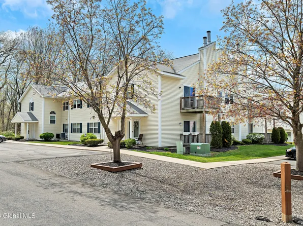 103 Greenwich Drive, Albany, NY 12203