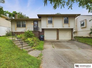 15938 Frances Cir, Omaha, NE 68130