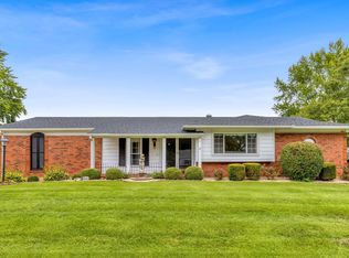 1534 Kew Gardens Dr, Florissant, MO