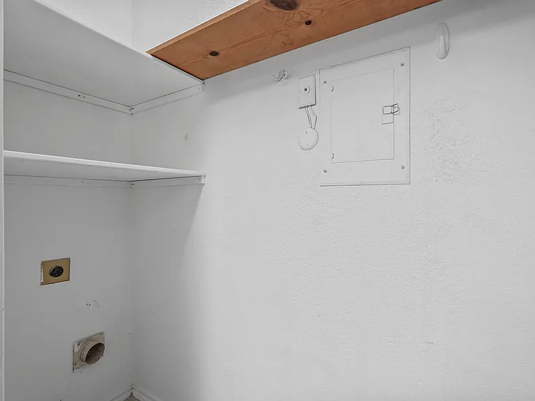 7340 Skillman St #108 — Photo 14