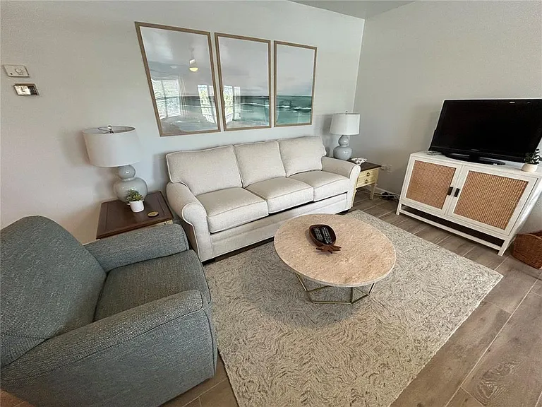 4480 Ironwood Cir #213A — Photo 7