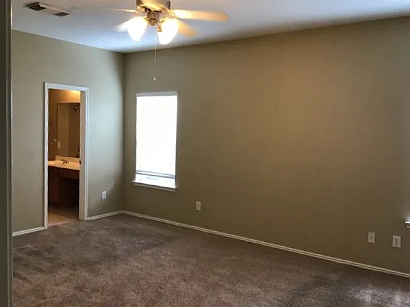2026 Acorn Glen Trl — Photo 11
