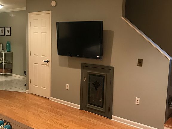 2nd image of 3739 W Cass St
