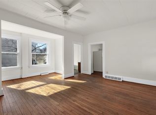 1099 2nd Ave, Marion, IA 52302