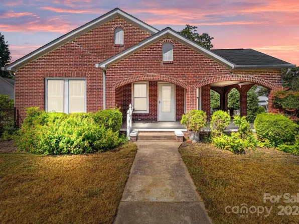 600 S Chapel St, Landis, NC 28088