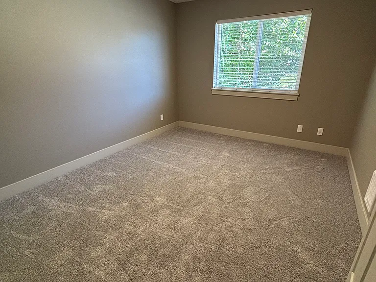 Seven Oaks Luxury Duplexes — Photo 74