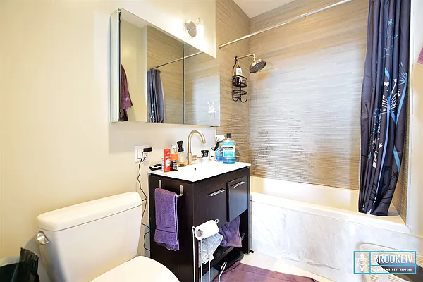 Rented by null | media 22